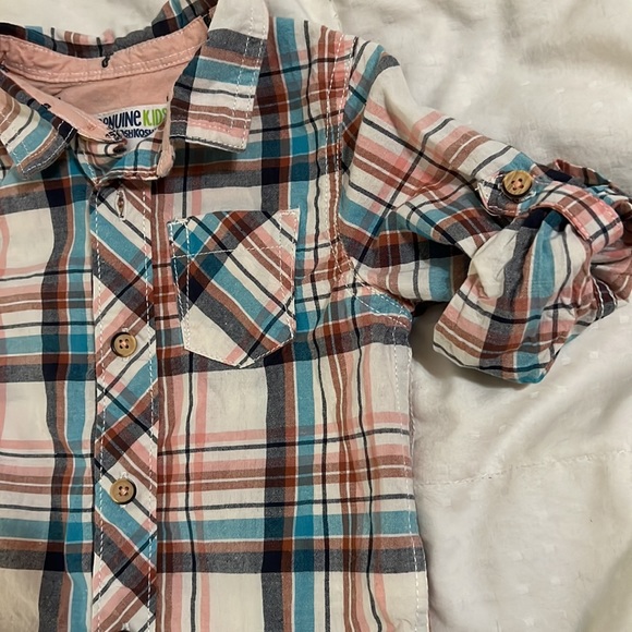 12 month flannel Oshkosh - Picture 2 of 5
